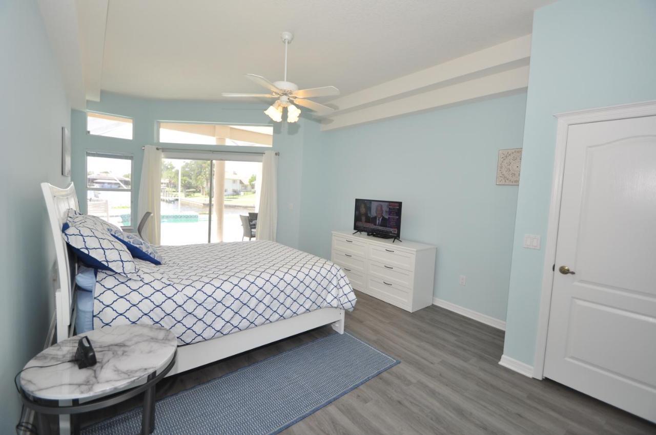 Sunset Bay Beautiful Pool Home - Bring Your Boat Or Jet Ski - Canal With Dock- Sleeps 10 - 4 Bd Palm Coast Exterior foto