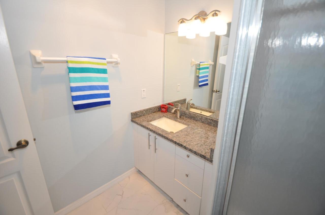 Sunset Bay Beautiful Pool Home - Bring Your Boat Or Jet Ski - Canal With Dock- Sleeps 10 - 4 Bd Palm Coast Exterior foto